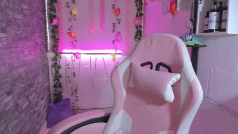 pamelajhonsom online show from September 27, 2025, 7:08 pm