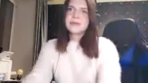 Snapshot of pamelamcmeen chatting on October 6, 2025, 1:08 pm Pamela online show from October 6, 2025, 1:08 pm