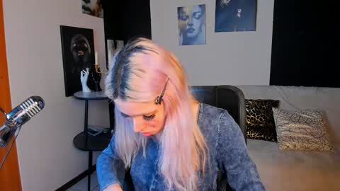 Pamelamy online show from December 30, 2024, 10:21 am