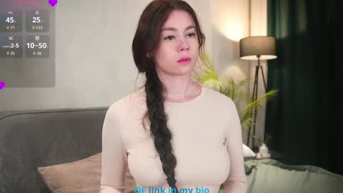 Snapshot of pamelaryant chatting on October 6, 2025, 11:24 pm Diana online show from October 6, 2025, 11:24 pm