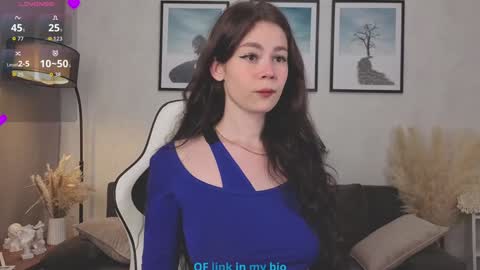 Snapshot of pamelaryant chatting on October 17, 2025, 11:18 pm Diana online show from October 17, 2025, 11:18 pm