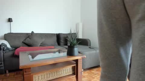 pampersandspanking online show from October 27, 2025, 8:29 am