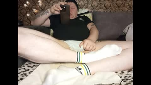 Snapshot of pancamo1000 chatting on February 9, 2025, 7:41 pm Pancamo online show from February 9, 2025, 7:41 pm