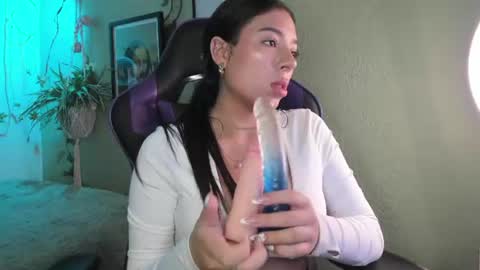 Snapshot of pandorart chatting on June 24, 2026, 4:55 am Ana Laura online show from June 24, 2026, 4:55 am
