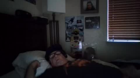 panos online show from October 24, 2025, 7:10 pm