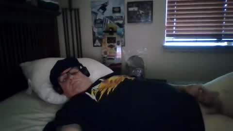 panos online show from October 27, 2025, 6:45 pm