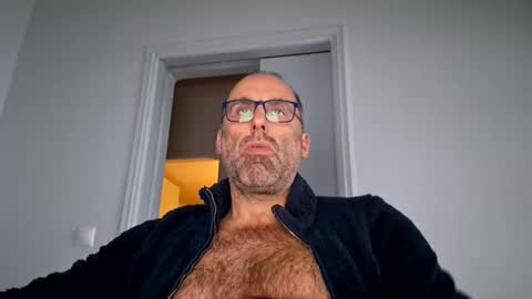 pansak1973 online show from January 14, 2025, 9:56 am