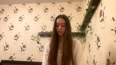 Kate online show from September 13, 2025, 11:15 pm