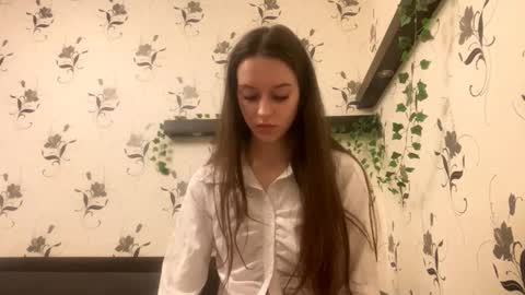 Kate online show from September 15, 2025, 8:20 pm