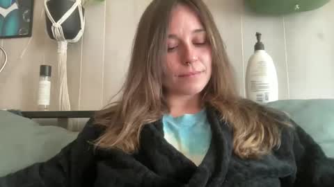 Pantiesofthefae online show from November 28, 2025, 6:32 pm