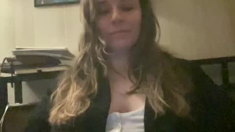 Pantiesofthefae online show from February 23, 2026, 11:40 am