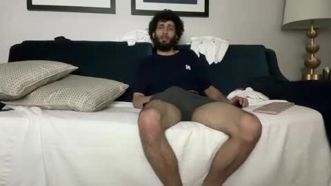 PantsLessTraveler online show from October 28, 2025, 8:51 am