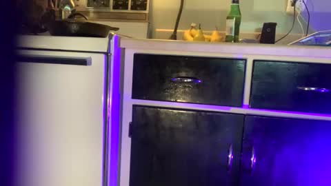 pantyheat online show from October 26, 2025, 9:21 pm