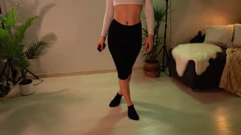 Kristina Kriss online show from February 18, 2026, 8:38 pm