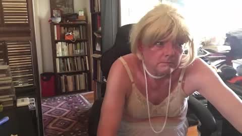 Snapshot of pantyvloletlace chatting on September 14, 2025, 4:39 pm Pantyvioletlace online show from September 14, 2025, 4:39 pm