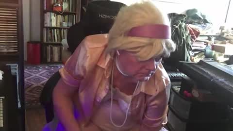 Pantyvioletlace online show from April 9, 2026, 9:53 pm