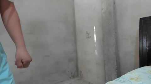 paoguerrax354 online show from January 20, 2025, 10:15 pm