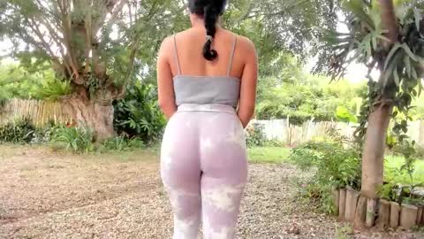 paoguerrax354 online show from November 20, 2025, 2:28 pm