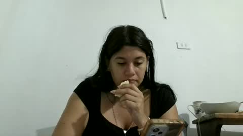 Snapshot of paola_latina_esclusiva chatting on June 14, 2026, 6:32 pm PAOLA EXCLUSIVAA online show from June 14, 2026, 6:32 pm