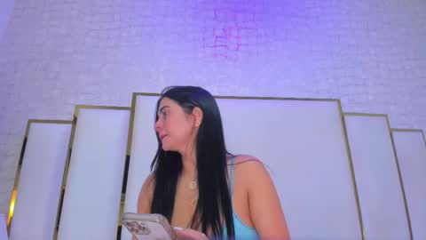 Paola  online show from February 26, 2026, 11:31 am