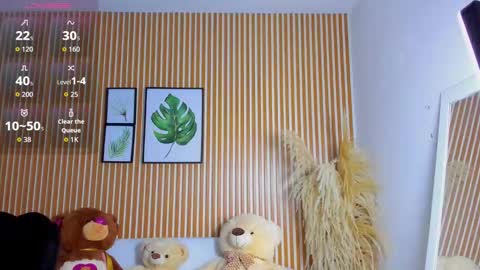 paola online show from November 11, 2025, 12:54 am