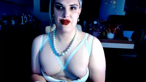 Snapshot of paoladoll chatting on July 3, 2026, 1:39 pm Sarina Williams online show from July 3, 2026, 1:39 pm