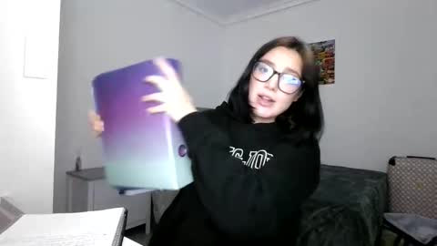 Paola Hard online show from November 25, 2025, 8:53 pm