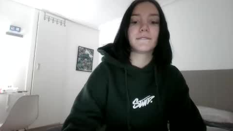 Paola Hard online show from November 27, 2025, 8:44 pm