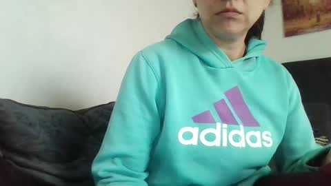 paolamz10 online show from September 11, 2025, 5:02 pm