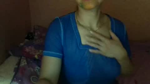 paolamz10 online show from October 27, 2025, 5:11 am