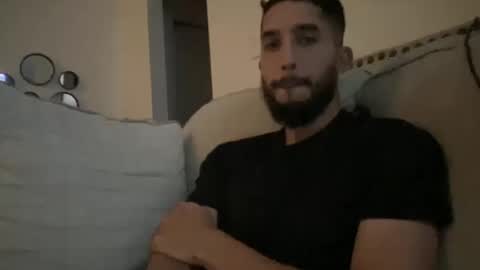 papicubano_guapo23cm online show from October 10, 2025, 6:12 am