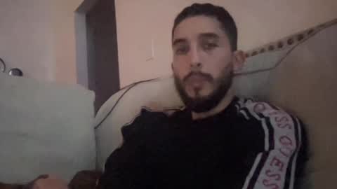 papicubano_guapo23cm online show from November 25, 2025, 8:14 am