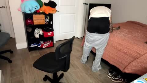  -- New Videos Down Below online show from December 4, 2025, 1:48 am