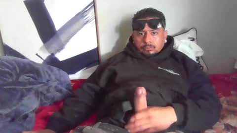 papilos25 online show from October 19, 2025, 12:50 pm