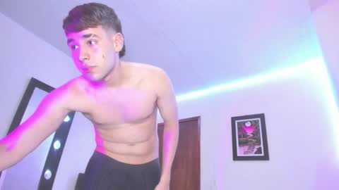 Snapshot of papinoha chatting on October 21, 2025, 2:45 am Noha online show from October 21, 2025, 2:45 am