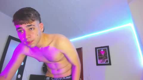 Snapshot of papinoha chatting on November 6, 2025, 2:45 am Noha online show from November 6, 2025, 2:45 am