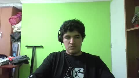 Papito online show from March 8, 2025, 4:06 pm