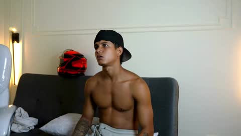 Ryan And Casper online show from February 7, 2025, 3:23 am