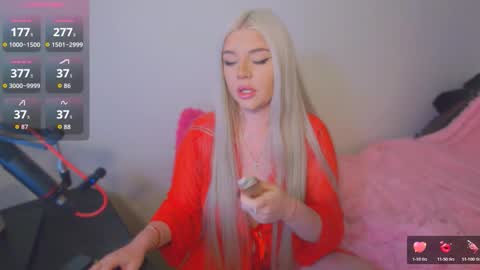 Snapshot of paradise_for_you_ chatting on October 19, 2025, 3:18 am Victoria online show from October 19, 2025, 3:18 am