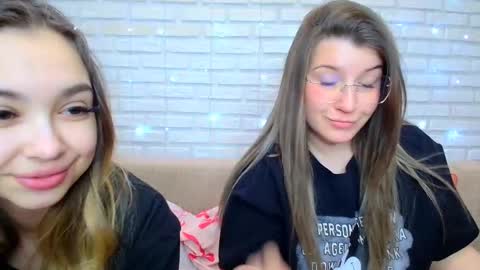 Snapshot of paradisexparadisex chatting on February 1, 2026, 2:26 pm paradisexparadisex online show from February 1, 2026, 2:26 pm