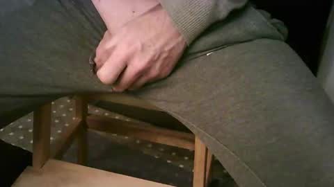 Snapshot of parasti2 chatting on January 8, 2026, 8:11 pm parasti2 online show from January 8, 2026, 8:11 pm