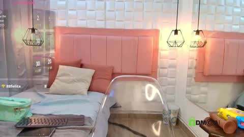 Paris 3 online show from September 15, 2025, 3:23 pm