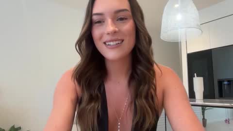 Snapshot of parisbabyxox chatting on September 14, 2025, 12:43 am ParisBabyxox online show from September 14, 2025, 12:43 am