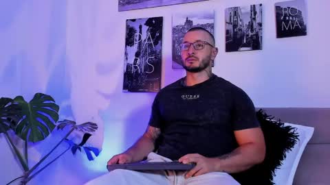 parker lavine online show from March 22, 2026, 2:04 am