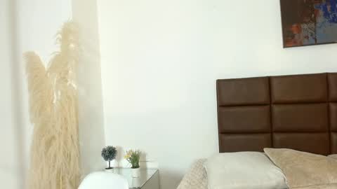 Snapshot of parker_leex chatting on January 15, 2026, 1:32 am parker_leex online show from January 15, 2026, 1:32 am