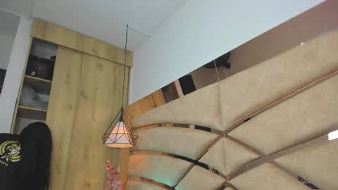 PARKER  online show from January 11, 2026, 11:04 am