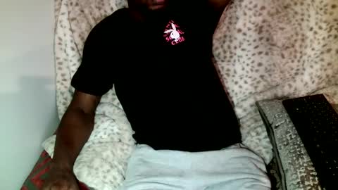 Snapshot of parlaytellio chatting on December 14, 2024, 7:57 pm Parlay Tellio online show from December 14, 2024, 7:57 pm