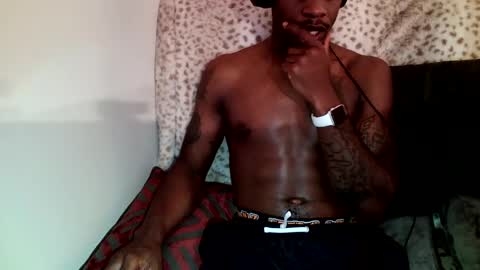 Snapshot of parlaytellio chatting on January 20, 2025, 4:43 am Parlay Tellio online show from January 20, 2025, 4:43 am