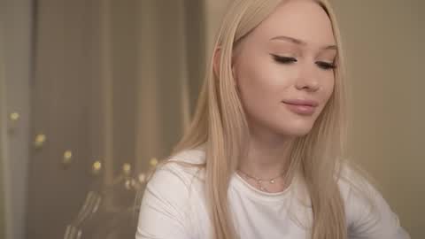 Sofi online show from November 26, 2025, 12:50 pm