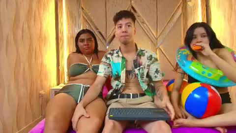 Danna online show from September 28, 2025, 8:25 pm